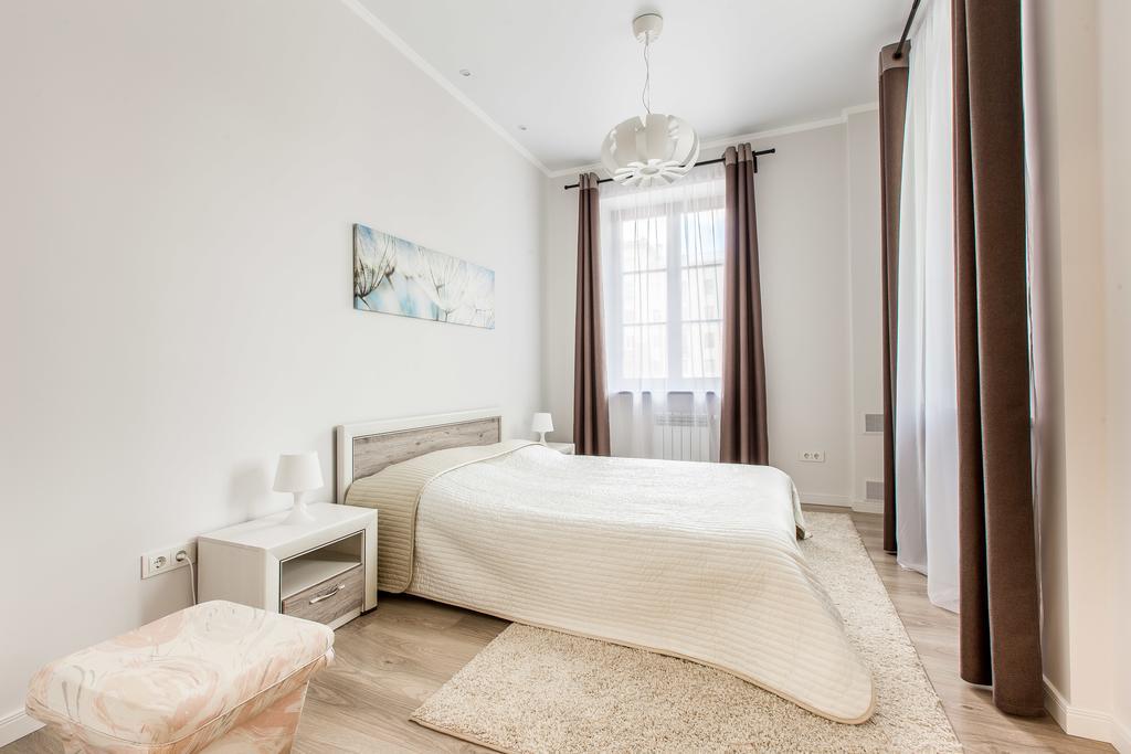 Sutkiminsk Apartment Centre ภายนอก รูปภาพ